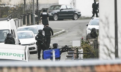Efectivos militares franceses participan del operativo antiterrorista, ayer. | AFP
