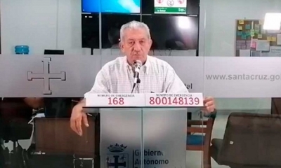 El secretario de Salud de la Gobernación cruceña, Óscar Urenda