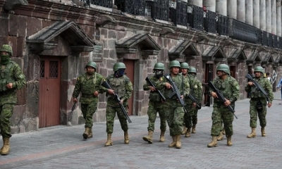 El presidente declaró como organizaciones terroristas a bandas criminales organizadas 