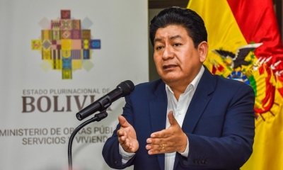 El ministro de Obras Públicas, Edgar Montaño