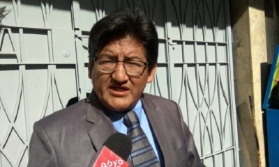 Vera afirma que Revilla estaría en Brasil.