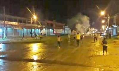 Enfrentamientos entre vecinos de la zona y la comunidad ayorea 