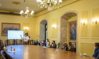 La presidenta Jeanine Áñez en reunión con el presidente del TSE, Salvador Romero. | Palacio de Gobierno