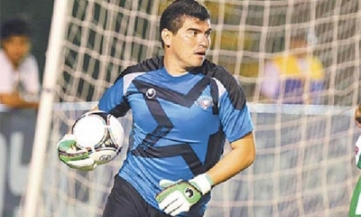 el Portero Hugo Suárez 