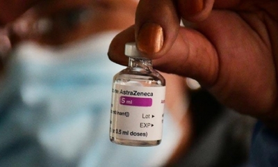 La vacunación con la dosis de refuerzo de realiza con AstraZeneca. | Carlos López
