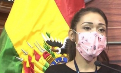 La  senadora del Movimiento Al Socialismo (MAS), Adriana Salvatierra