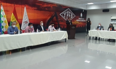 (YPFB)
