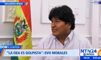 Evo Morales con Andrea Bernal, directora de Zoom a la Noticia