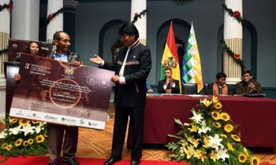 El jefe de Estado dijo que ese tipo de iniciativas incentivan aún más a los productores, en este caso de café, y aseguró que tras esa premiación