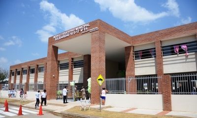 Los estudiantes volverán a clase la primera semana de febrero 