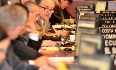 Embajadores de la OEA, durante una asamblea en 2013. Foto: Facebook (OEA).