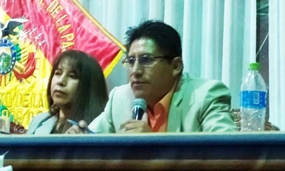 El gobernador Félix Patzi