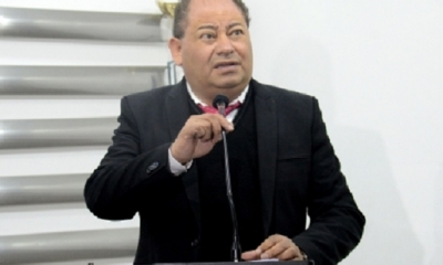 El ministro de Gobierno, Carlos Romero