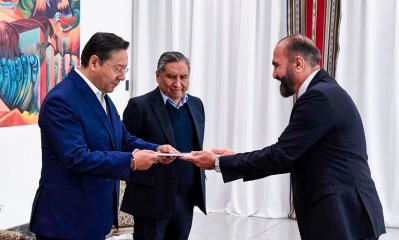 Presidente Arce recibe cartas credenciales de embajadores de Guatemala e Irán. | ABI.