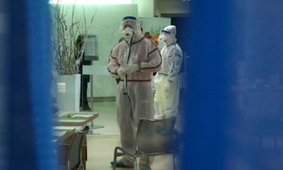La rápida propagación del virus ha puesto en jaque al desarrollado sistema sanitario español. | Fuente: AFP