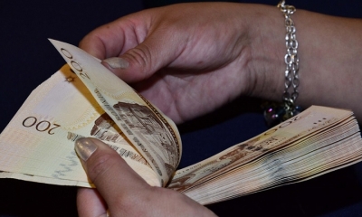  Por otra parte, informó que al 30 de noviembre de este año, la deuda multilateral de Bolivia llega a 6.066 millones de dólares