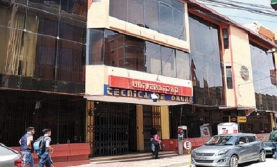 Frontis de la UTO (Universidad Técnica de Oruro). Foto: Internet