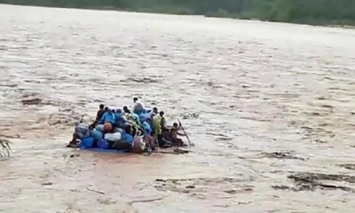 20 personas a bordo que intentaban cruzar la frontera entre Salta (Argentina) y Bolivia.
