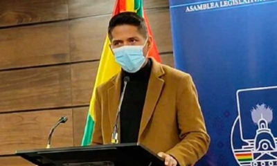 El presidente del Senado, Andrónico Rodríguez (MAS) asegura que la gente de a pie no encuentra justicia.
