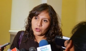 La ministra de Salud, Ariana Campero