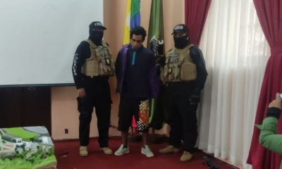 La presentación del acusado de violación en la Policía. 