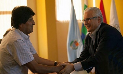 El presidente Evo Morales y el ex juez  Baltasar Garzón