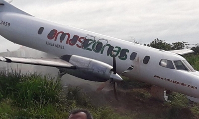 El avión tuvo impacto contra una bandada de aves. Foto: RRSS