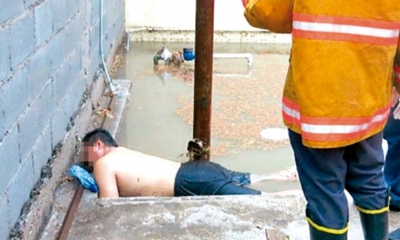 Al examen físico externo el fallecido presentaba quemaduras de diversa gravedad en el cuerpo