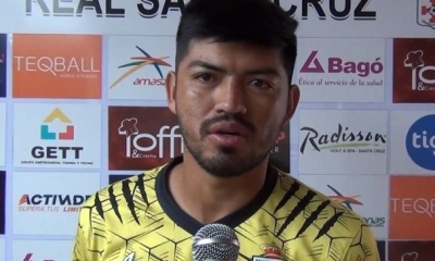 Brahian Égüez, mediocampista de Real Santa Cruz. 
