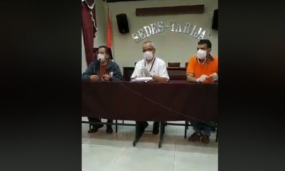 Las autoridades de Tarija brindan conferencia de prensa.