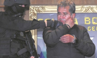Exdirector Nacional de la Felcn Cnl. Maximiliano Dávila presentado como detenido 