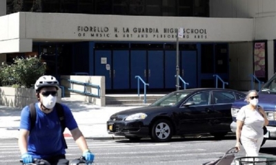 Los CDC señalaron que la guía para reabrir las escuelas es “una recomendación, no una obligación”. | Fuente: EFE
