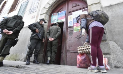 Efectivos policiales en el ingreso del penal de San Pedro | APG