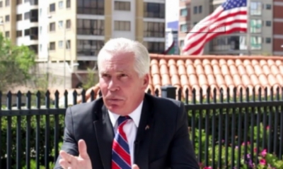 El Encargado de Negocios de Estados Unidos (EEUU) en Bolivia, Peter Brennan