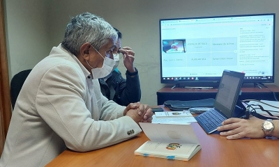 Alcalde Arias participó en la audiencia virtual. Foto: GAMLP.