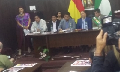 Ministro Romero , en conferencia de prensa en Santa Cruz/Foto. MB