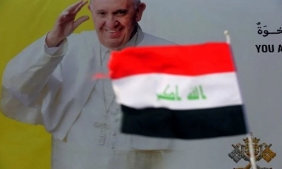 Los preparativos de recibimiento del Papa en Irak, la mañana de este viernes.