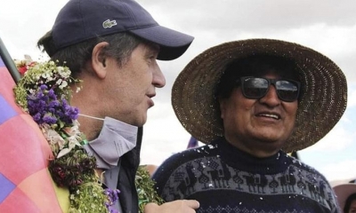 El embajador de Argentina en Bolivia, Ariel Basteiro y Evo Morales. | RRSS