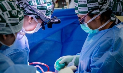 El equipo médico responsable del xenotrasplante. EFE
