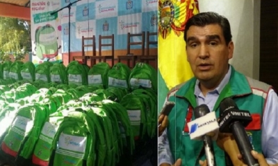 José María Leyes y las mochilas escolares. Foto: Internet