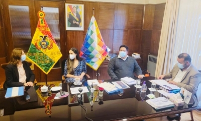 Autoridades del Ministerio de Planificación del Desarrollo  y representantes de la Organización de las Naciones Unidas