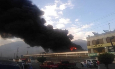 Incendio en un depósito del CNE en Caracas. | NTN24