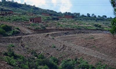 Las casas ilegales en la finca Maicapampa, atacada el pasado jueves