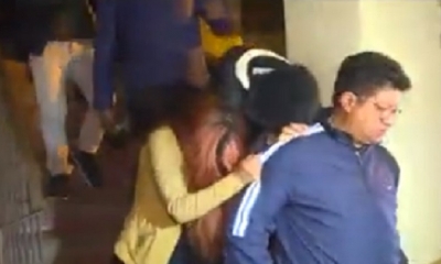 Los dueño del local les quitaron sus documentos/Foto. Captura de pantalla