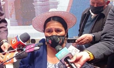 La ministra de Culturas Sabina Orellana