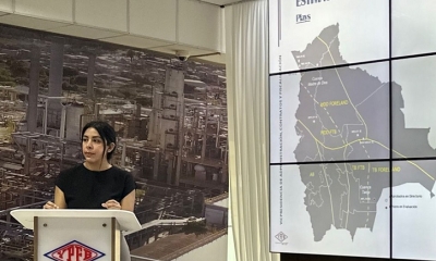 Mayra Campos, gerente de Administración Técnica de Contratos y Evaluación E&E de YPFB.