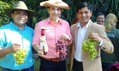 Ronico Cuellar junto a  técnicos Chaqueños en Santa Cruz      