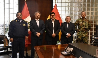 Las autoridades en la X Reunión de la Comisión Mixta Peruano – Boliviana que se realizó en la ciudad de Lima. Foto: VDSySC
