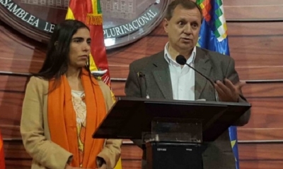 Los presidentes de las cámaras: Gabriela Montaño y José Alberto Gonzales.