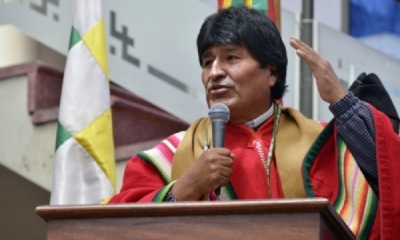 El presidente de Bolivia, Evo Morales, saludó el compromiso del papa Francisco